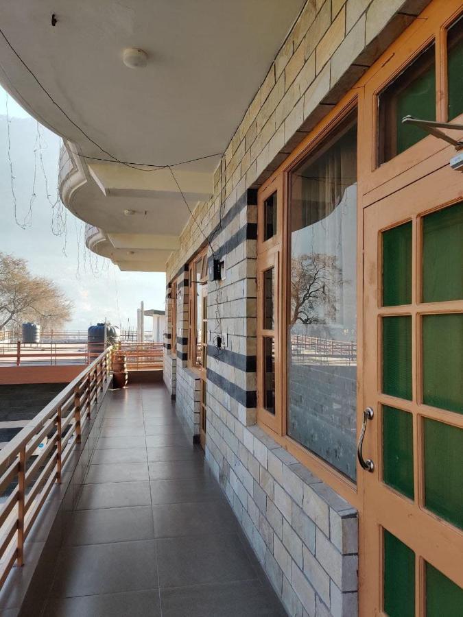Mathan View Homestay - 3Min Drive To Kullu-Manali Airport Shamshi Exterior photo